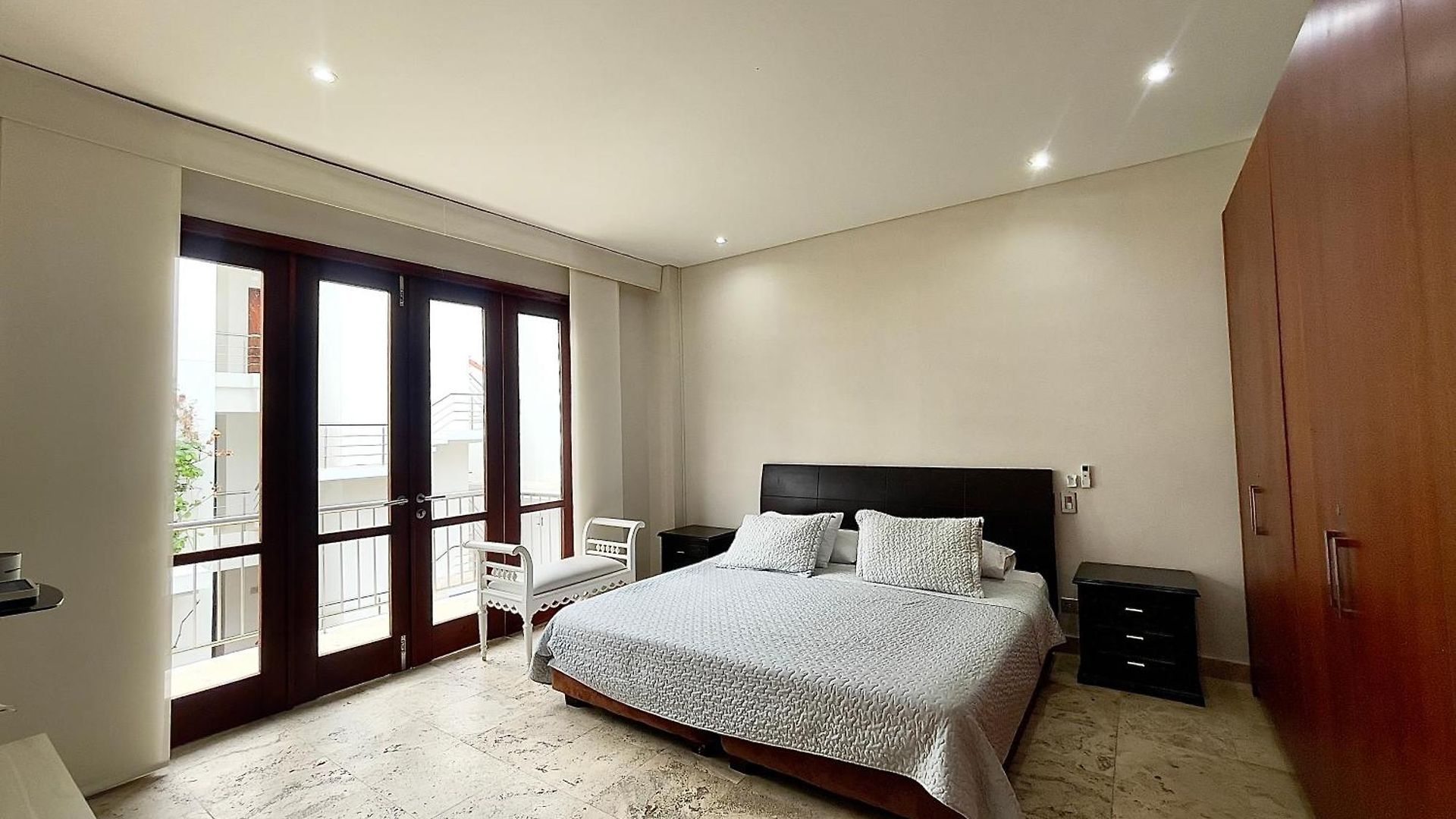Apartamento 1br Modern In Old In Colonial Building