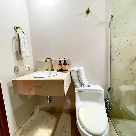 Apartamento 1br Modern In Old In Colonial Building