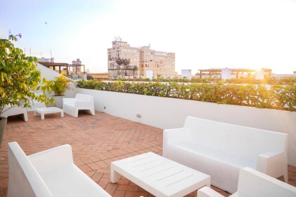 Apartment 1br Modern In Old In Colonial Building